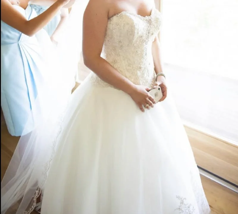 Shop Today, Save Tomorrow!Allure Bridals Couture C206