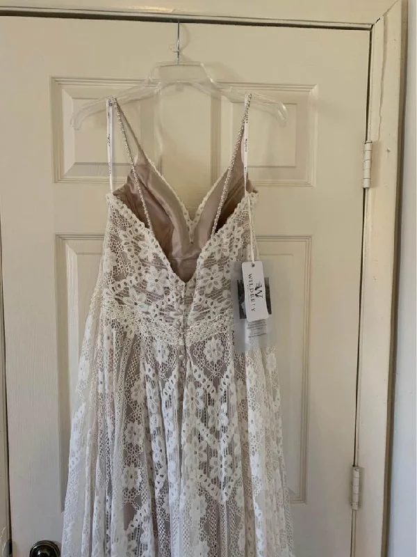 Sale Alert – Get Ready to Shop!Allure Bridals Hollis