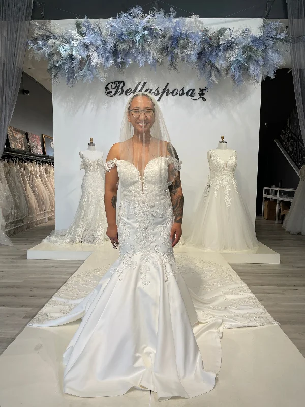Time to Snag a Bargain!Allure Bridals Jasmine D294