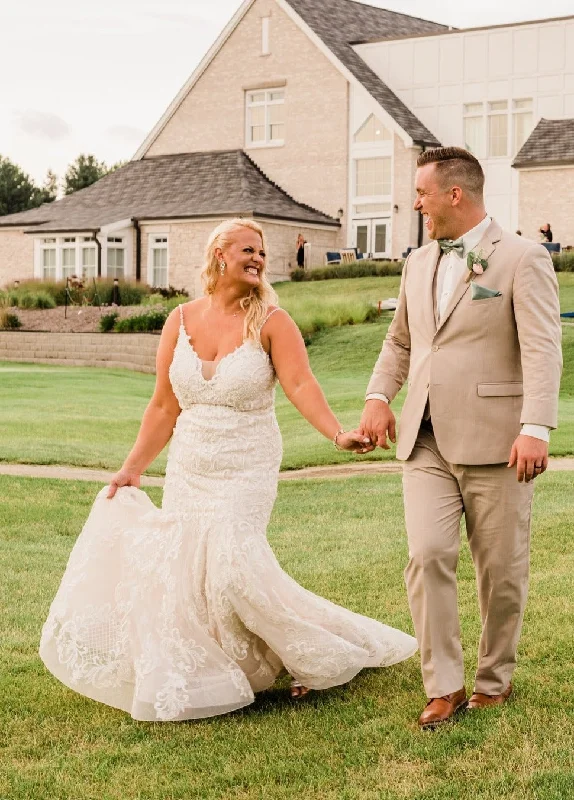 Don’t Wait – Deals Won’t Last!Allure Bridals W430