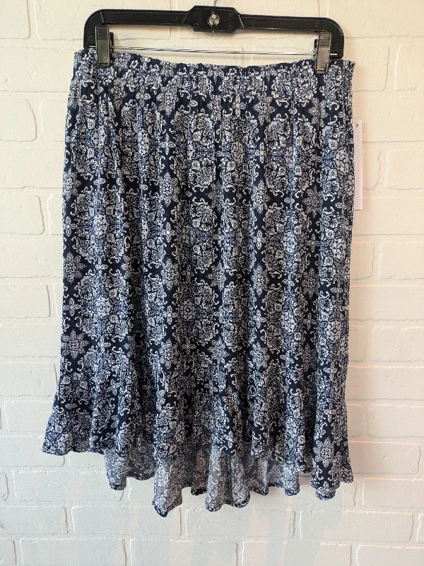 Time to Snag a Bargain!Blue & White Skirt Midi Westport, Size 8