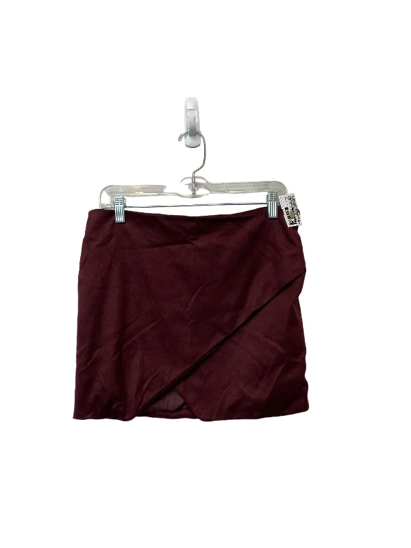 Hurry! While Supplies Last!Red Skirt Mini & Short Gianni Bini, Size S
