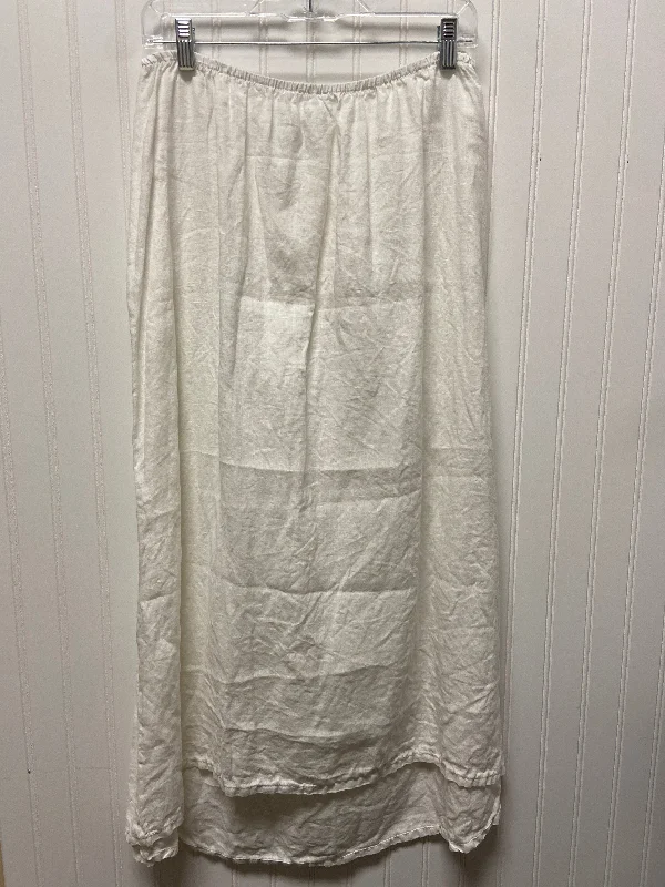 Don't Miss Out!White Skirt Designer Bryn Walker, Size 10