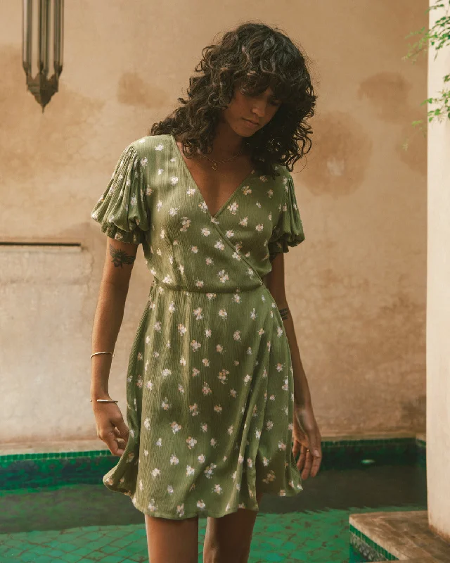 Today Only – Don’t Miss It!Chiquita Mini Wrap Dress - Green Eyes