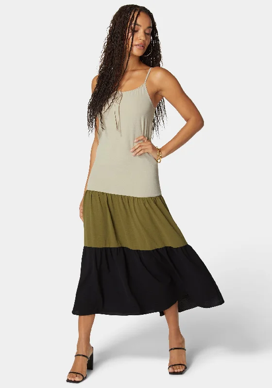 Exclusive Savings This Week!Color Block Tiered Maxi Dress