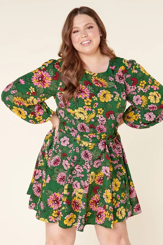 Sale Alert – Get Ready to Shop!Everly Floral Mellow Godet Dress Curve