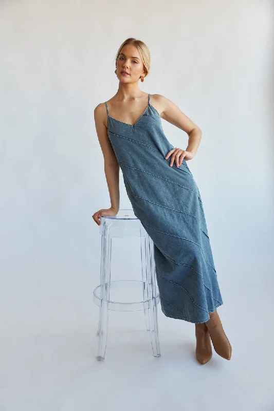 Hottest Discounts of the Year!Remy Denim Midi Dress