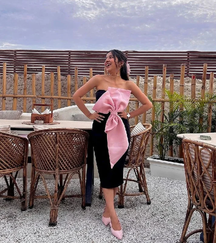 Find Your Perfect Deal Today!Revy Strapless Midi Dress
