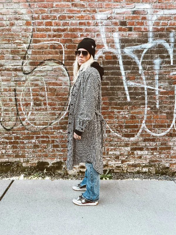 More Discounts, More Joy!Rush Hour Overcoat
