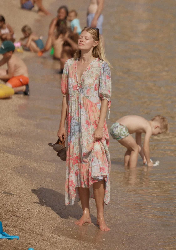 Save More When You Shop More!Rye Midi Dress