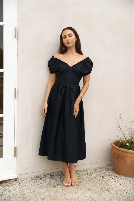 The Best Offers Are Here!Upon A Dream Midi Dress Black