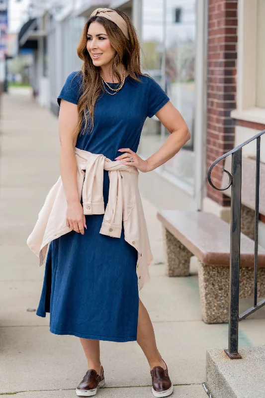 Price Drops You’ll Love!Vintage Side Slit Midi Tee Dress